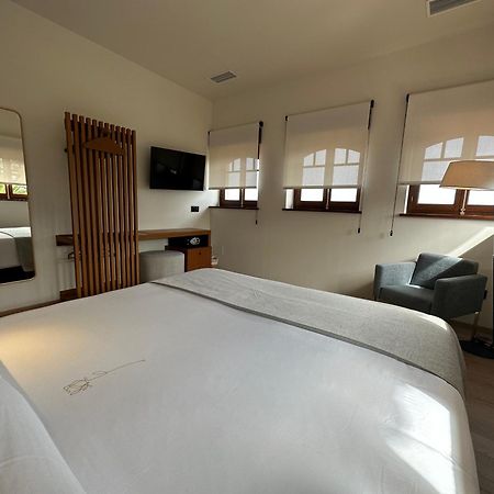 Hotel El Rosal De Cudillero Esterno foto