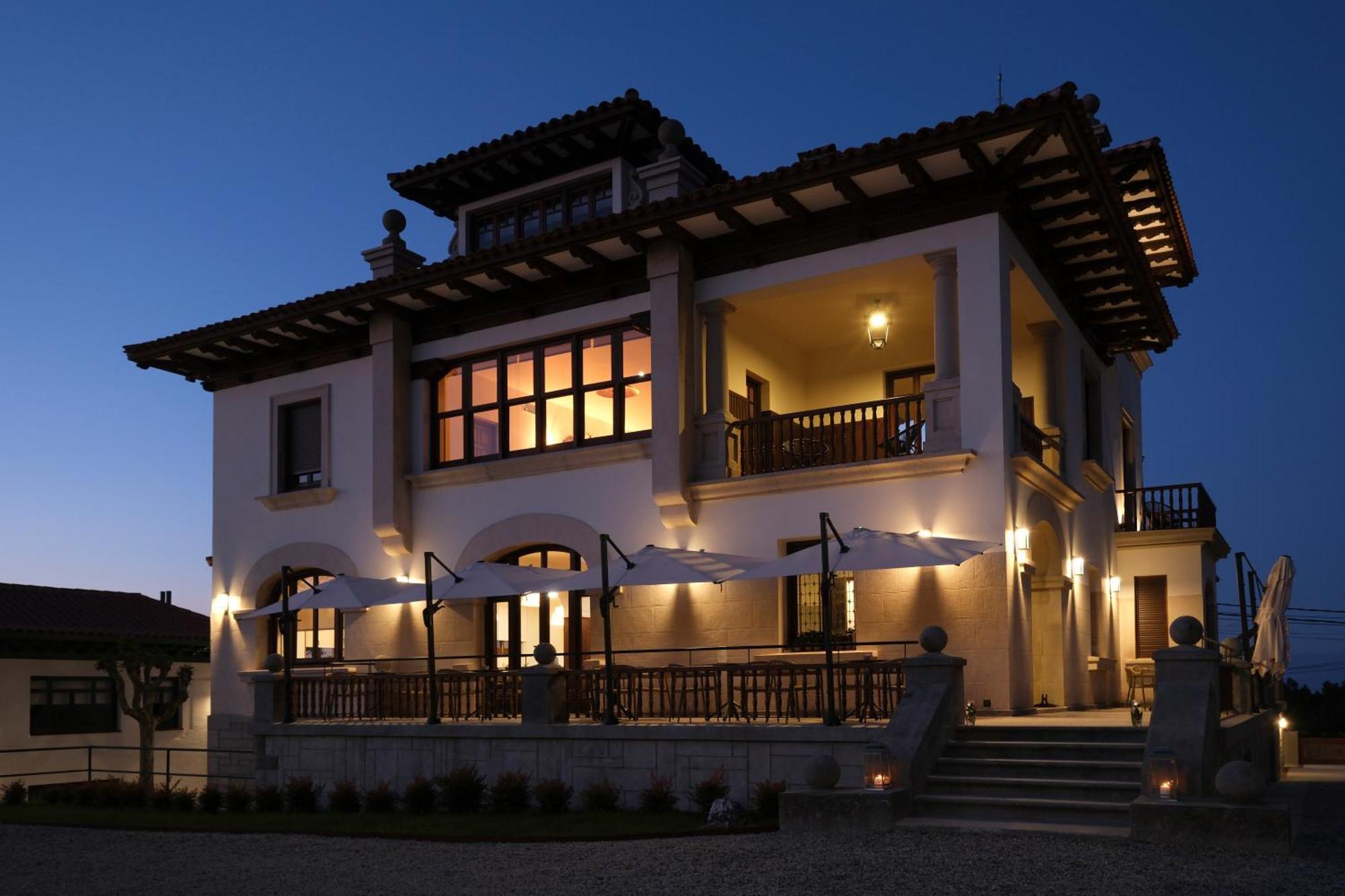 Hotel El Rosal De Cudillero Esterno foto